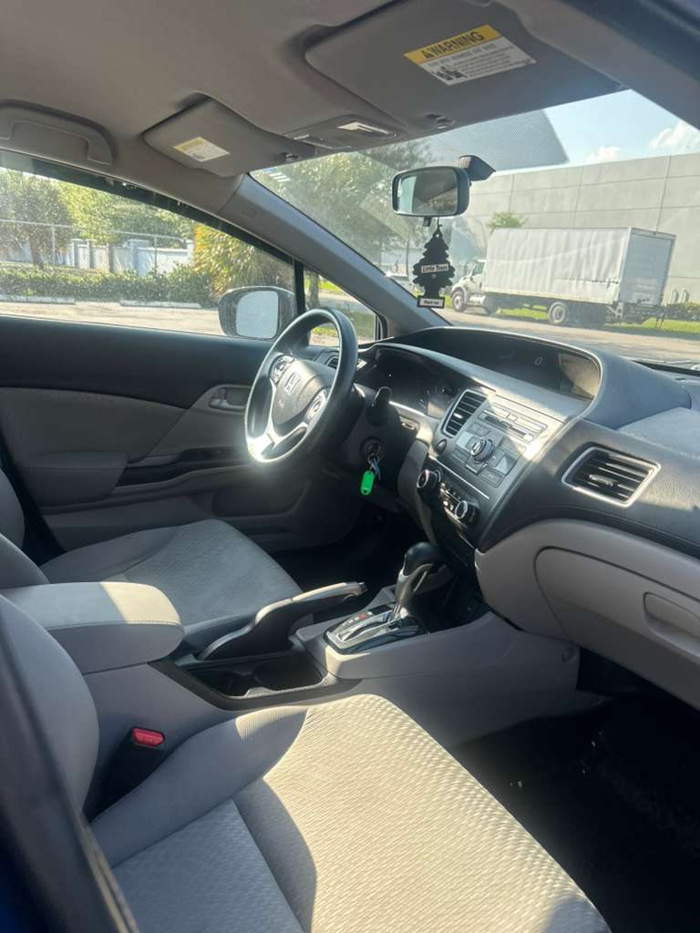 2015 Honda Civic LX - Photo 10