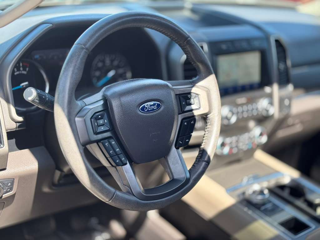 2020 Ford Expedition XLT - Photo 12