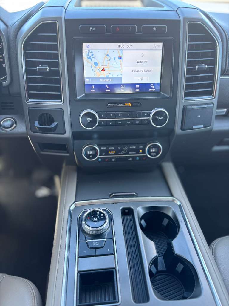2020 Ford Expedition XLT - Photo 11
