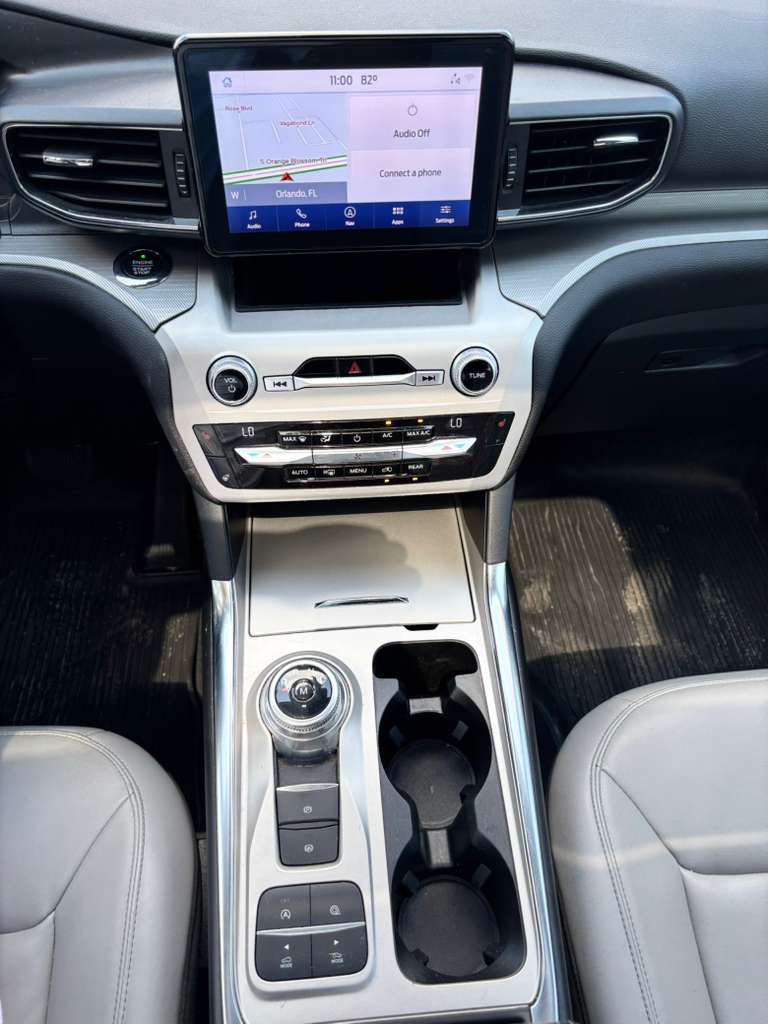 2021 Ford Explorer XLT - Photo 5